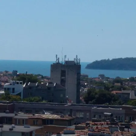 Panorama דירה וארנה